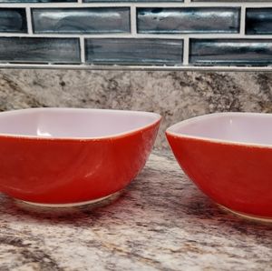 2 Vintage Pyrex 12 oz Red Square Hostess Bowls 410